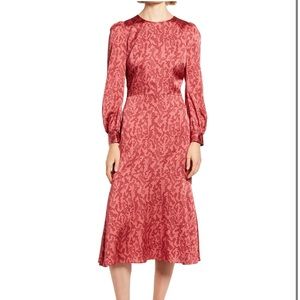 Chelsea28 Print Long Sleeve Midi Dress